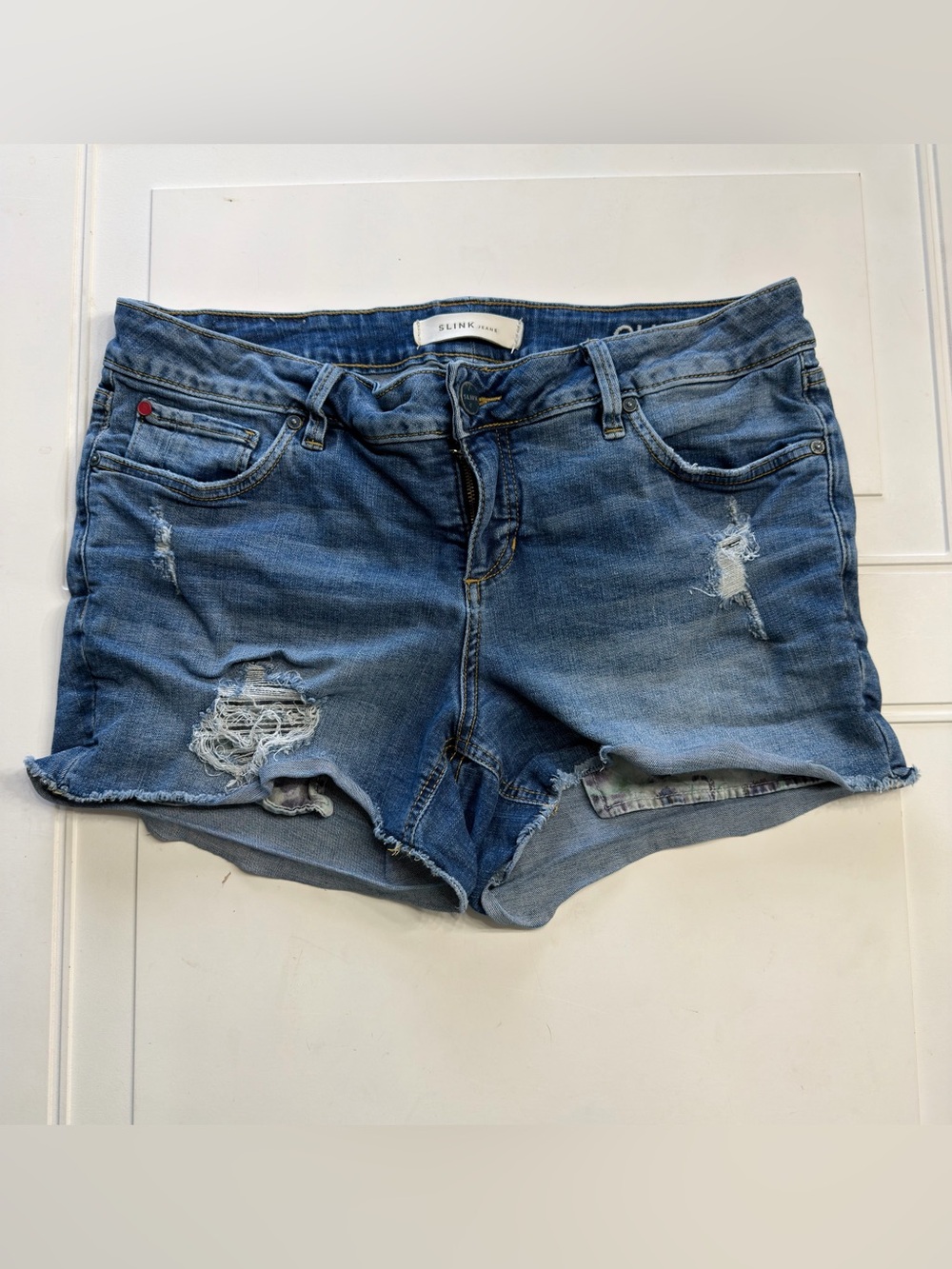 Slink Jeans Women’s Sz 14 Curvy Distressed Raw Hem Blue Denim Jean Shorts